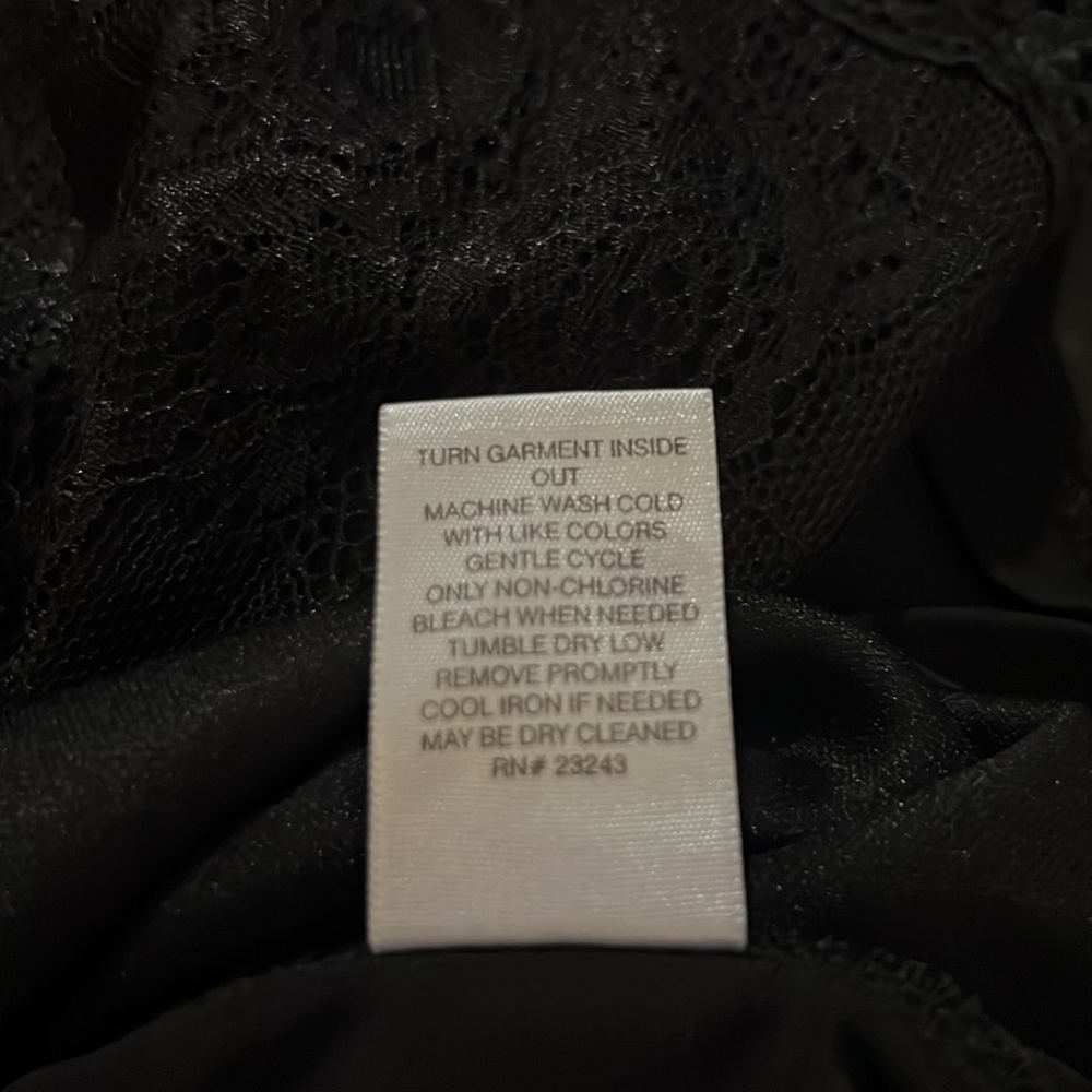 New York & Company Lace Top - Picture 8 of 8